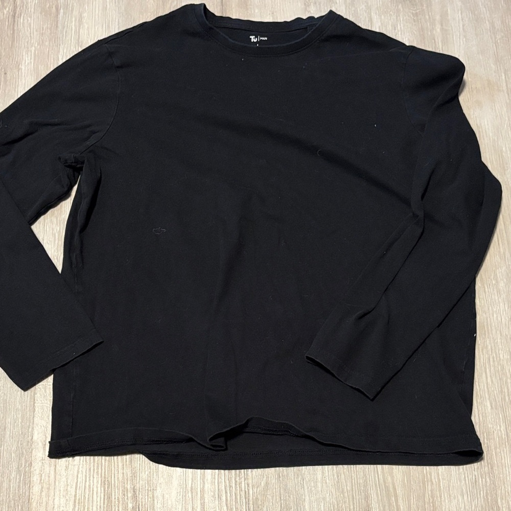 Men's Black Long Sleeve Shirt